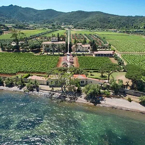  Farm stay Tenuta La Chiusa
